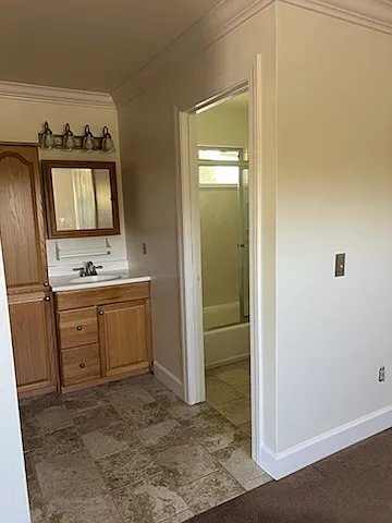 2473 Carriage Pl — Photo 9