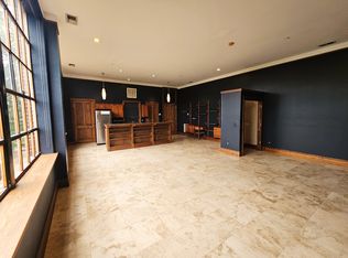 1000 E Martin Luther King Blvd #305, Chattanooga, TN 37403