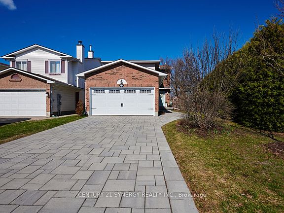 2nd image of 25 Waterton Cres