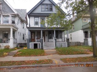 944 S 28th St, Milwaukee, WI 53215