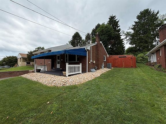 2nd image of 415 Colonial Dr