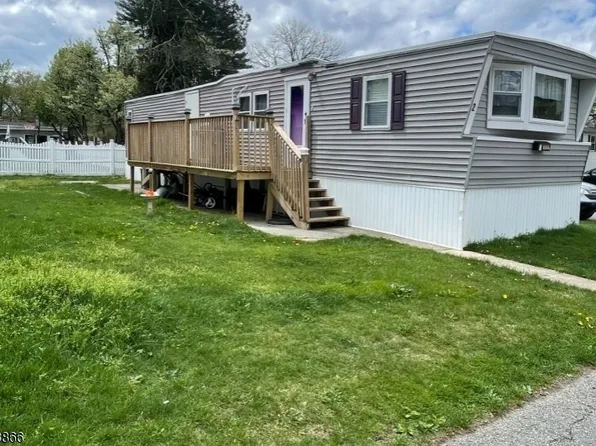 2 Ambassador Dr, Wayne Twp., NJ 07470
