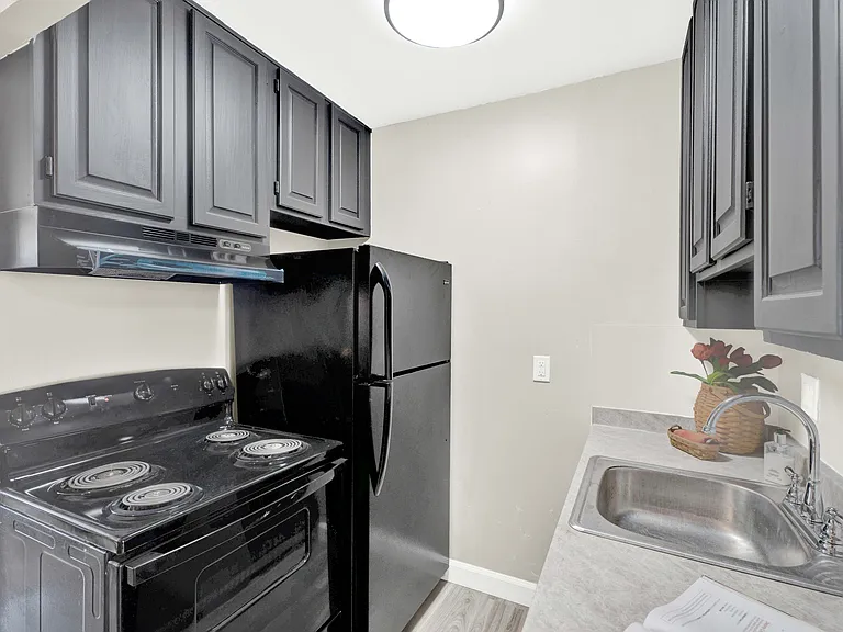 18350 Lahser Rd — Photo 21