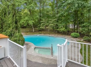 842 Carnoustie Dr, Bridgewater, NJ 08807