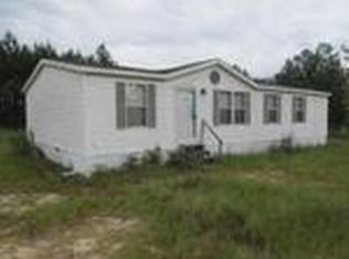 1406 Buckhorn Rd, Parkton, NC 28371