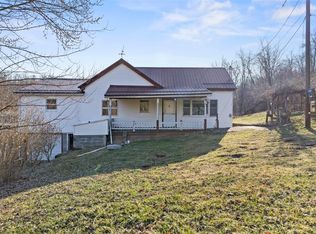 100 Hammond Ave, Slovan, PA 15078