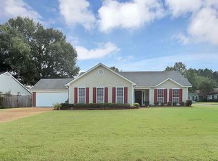 724 Bay Tree Dr, Flowood, MS 39232