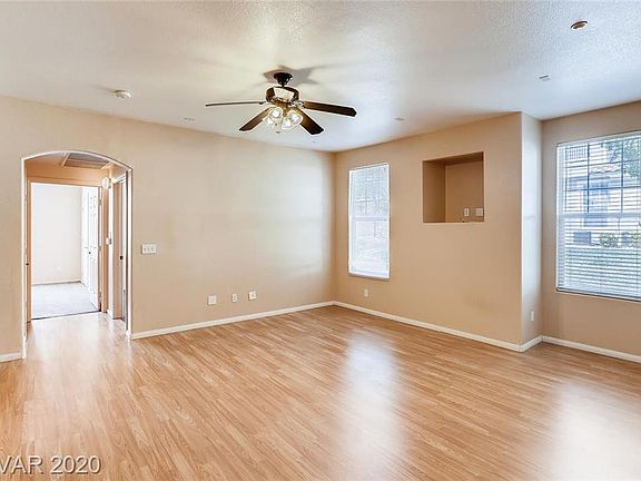 4th image of 5855 Valley Dr Unit 1055