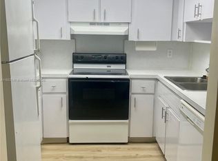 10290 N Military Trl APT 5A, Palm Beach Gardens, FL 33410