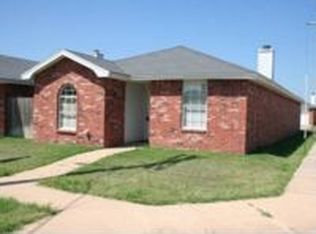 1102 Iola Ave, Lubbock, TX 79416