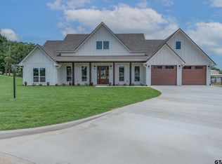 17512 Sugar Bluff Ln, Flint, TX 75762