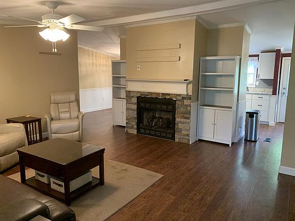 2nd image of 68 Southwood Dr