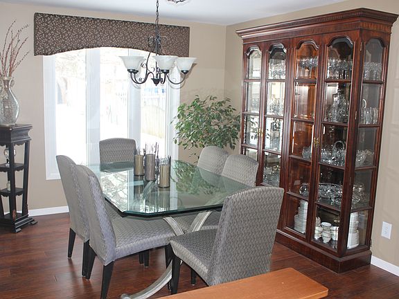Formal Dining/Office