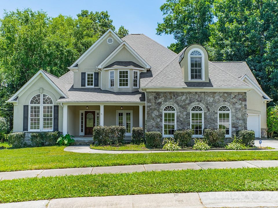 1st image of 8121 Grahamson Ln