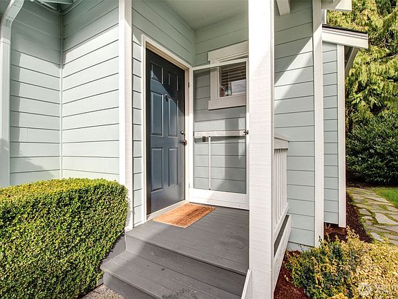 5th image of 2102 81st Avenue NE