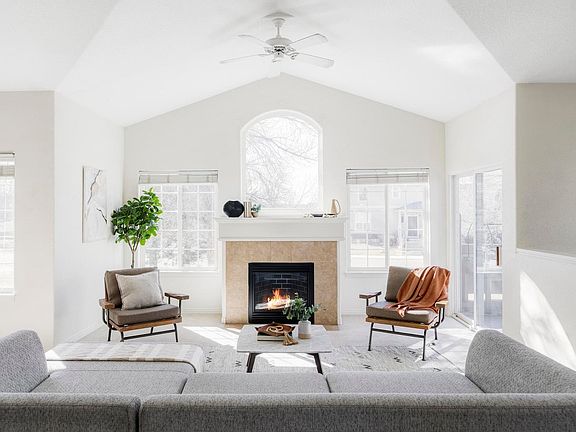 4th image of 3804 Florentine Cir