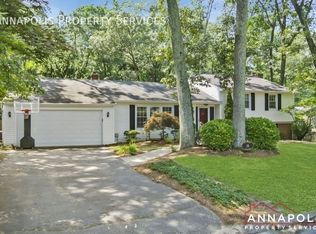 16 Saint Andrews Rd, Severna Park, MD 21146