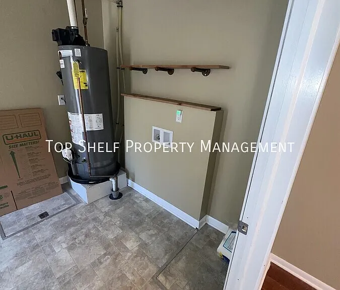4148 Mattern Ave — Photo 8