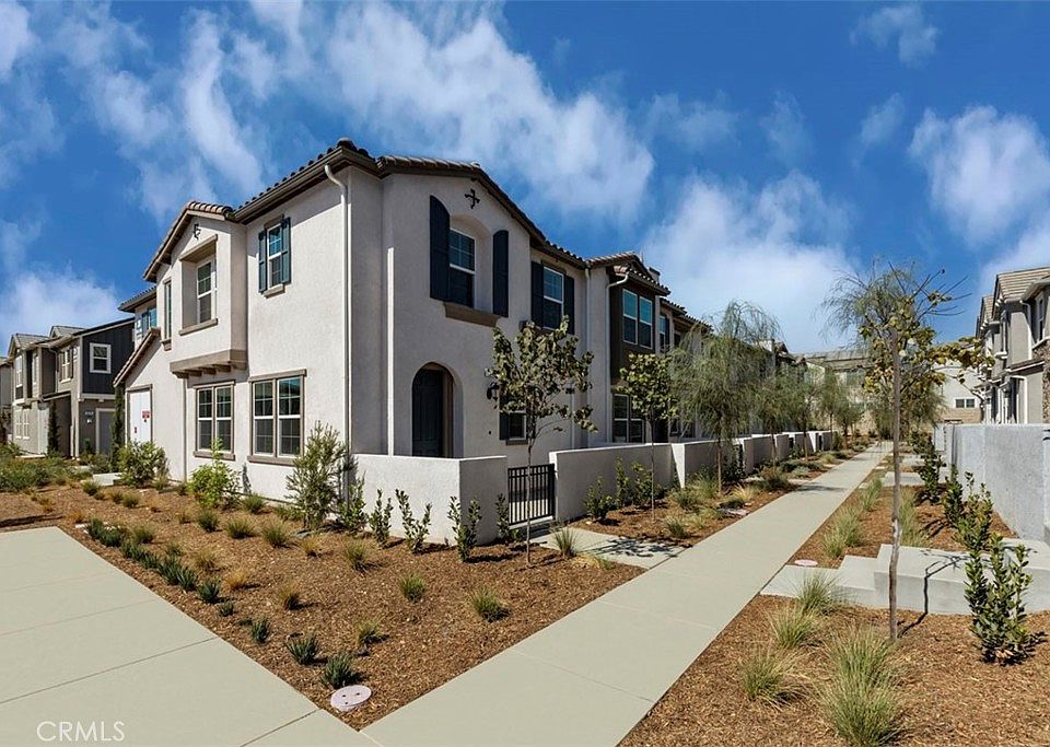 1st image of 3957 E Carmel Privado