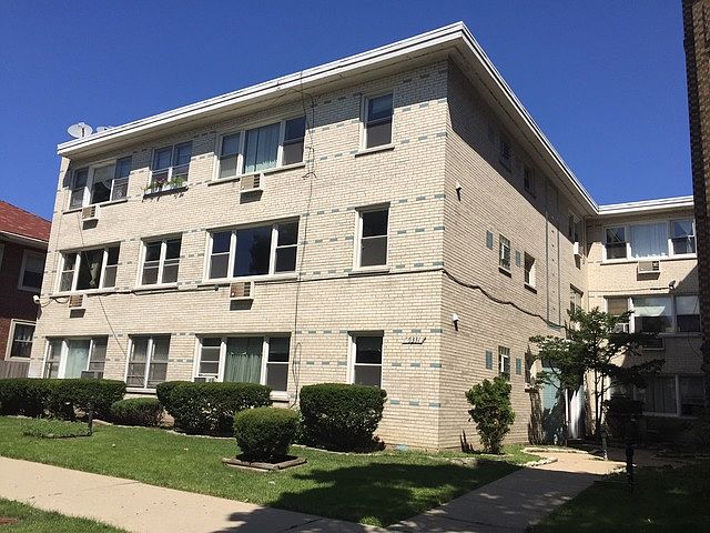 1st image of 6331 N Fairfield Ave APT 301