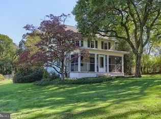 1031 Waltonville Rd, Hummelstown, PA 17036