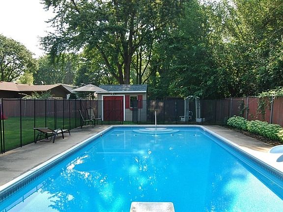 4th image of 2722 Lancaster Dr