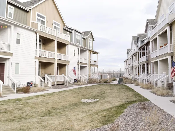 2831 S Fox Ct, Englewood, CO 80110