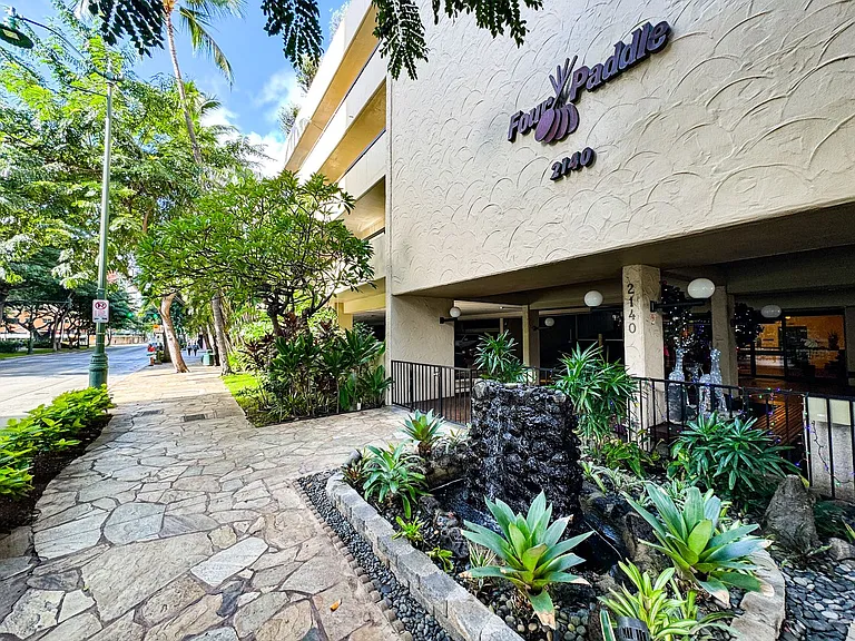 2140 Kuhio Ave #1706 — Photo 15