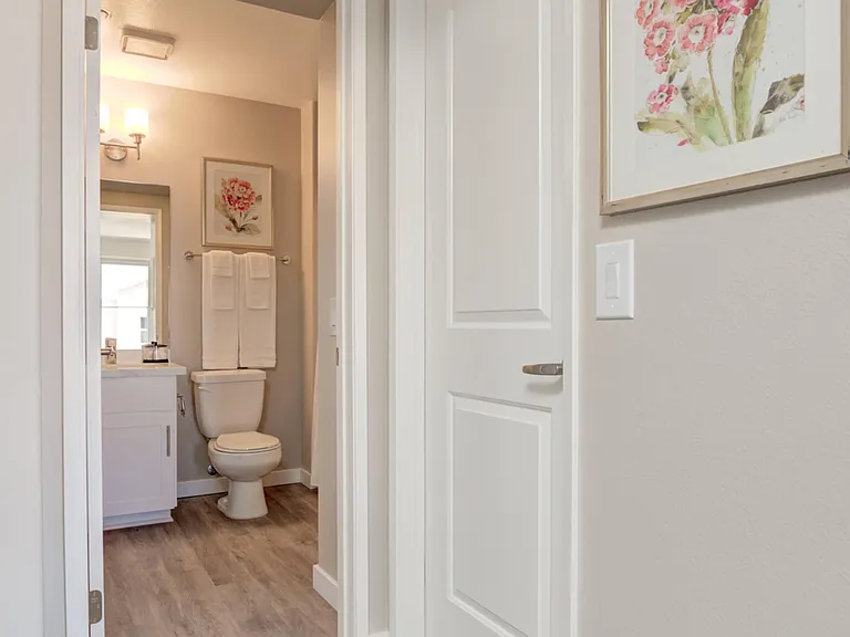 River Ranch Townhomes & Apartments — Photo 75