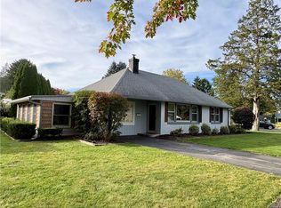 3202 Aberdeen Cir, Allentown, PA 18104