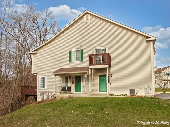 665 Windsor Dr #D, Fox Lake, IL 60020