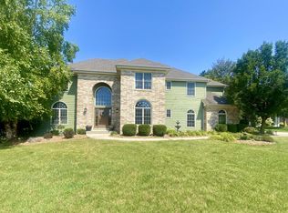 6300 Horseshoe Ln, Racine, WI 53402