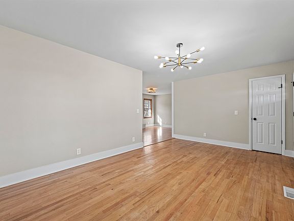 5th image of 2329 County Road 1428