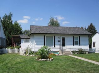 448 N Bernard St, Powell, WY 82435