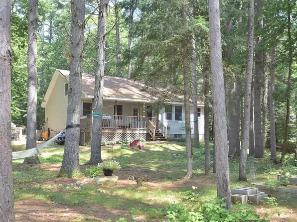 70 Colonial Circle, Harrison, ME 04040
