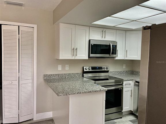 5th image of 5008 Manatee Ave W APT 2