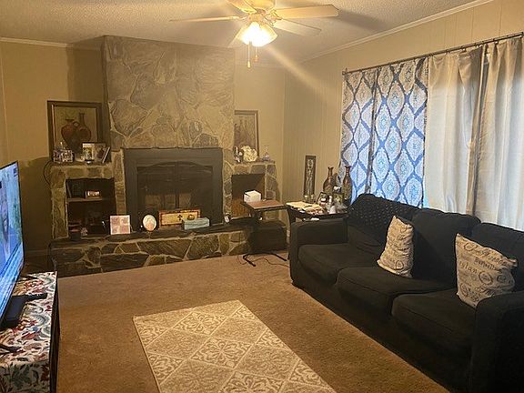 5th image of 826 Daughtry Ave N