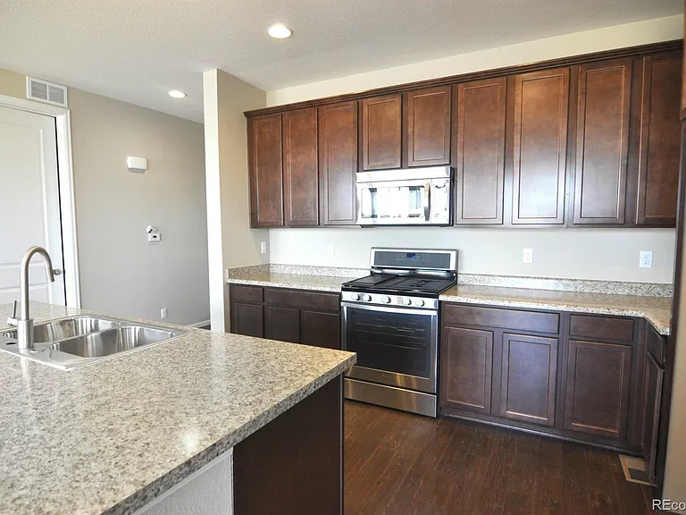 1913 S Cathay Way — Photo 16