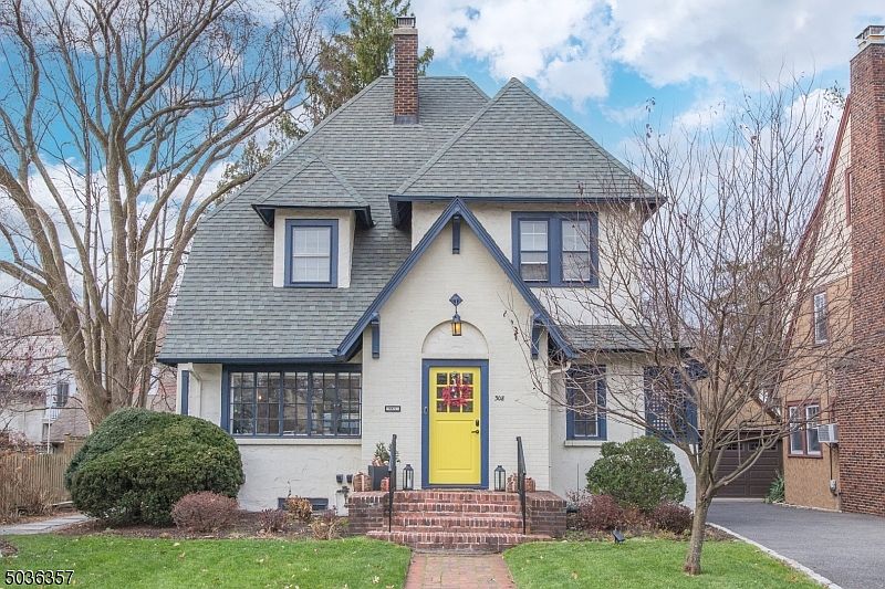 308 Valley Rd Montclair Nj 07042 Zillow