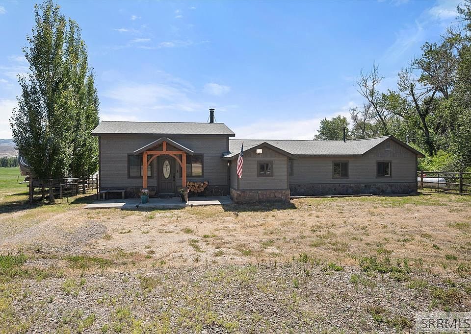 1st image of 189 Lemhi Rd