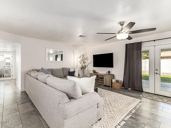 5th image of 1006 W ANDERSON Drive