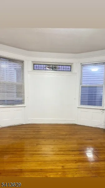 3 bed, 1.0 bath, $2,200 — Photo 4