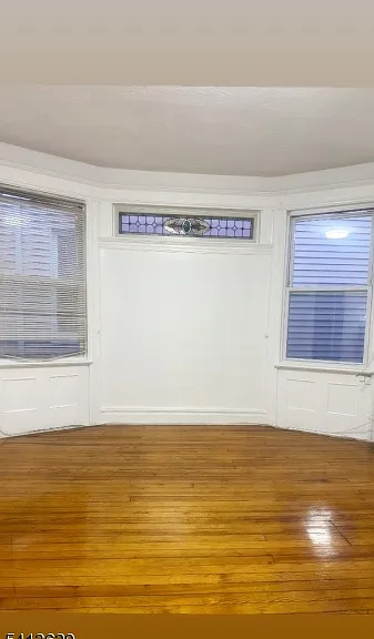 23 Columbia Ave — Photo 4