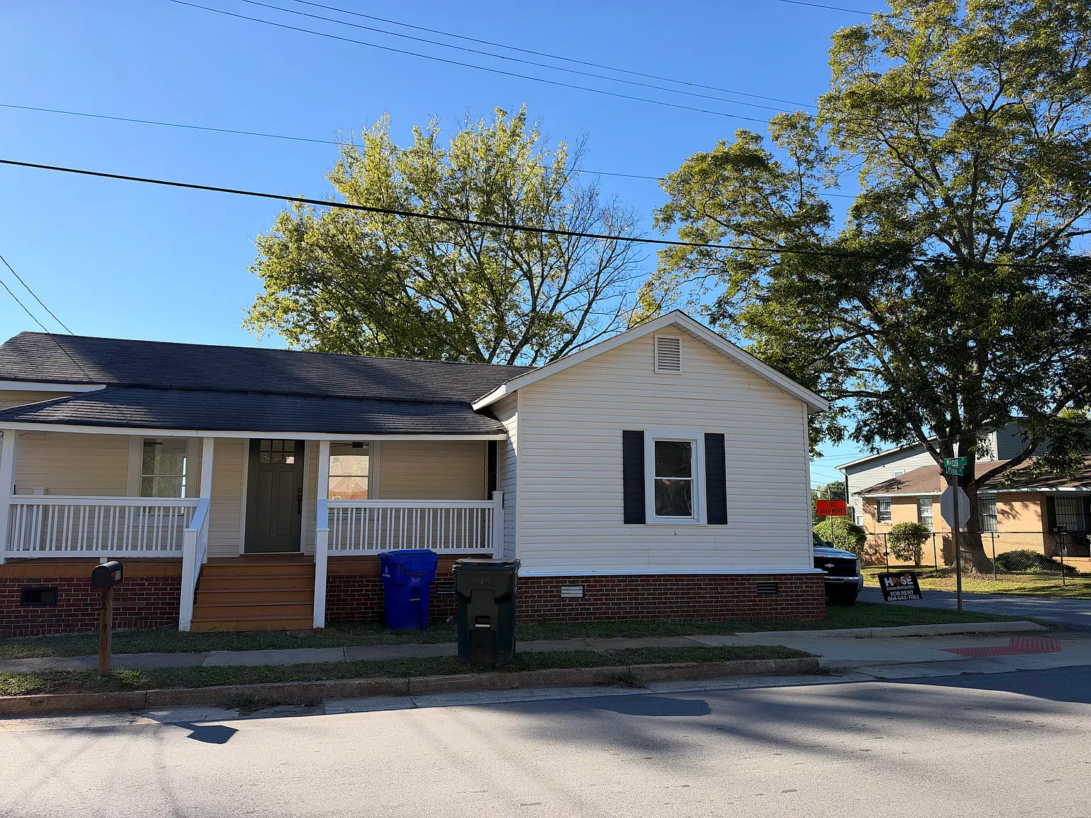 3 bed, $1,600 — Photo 1