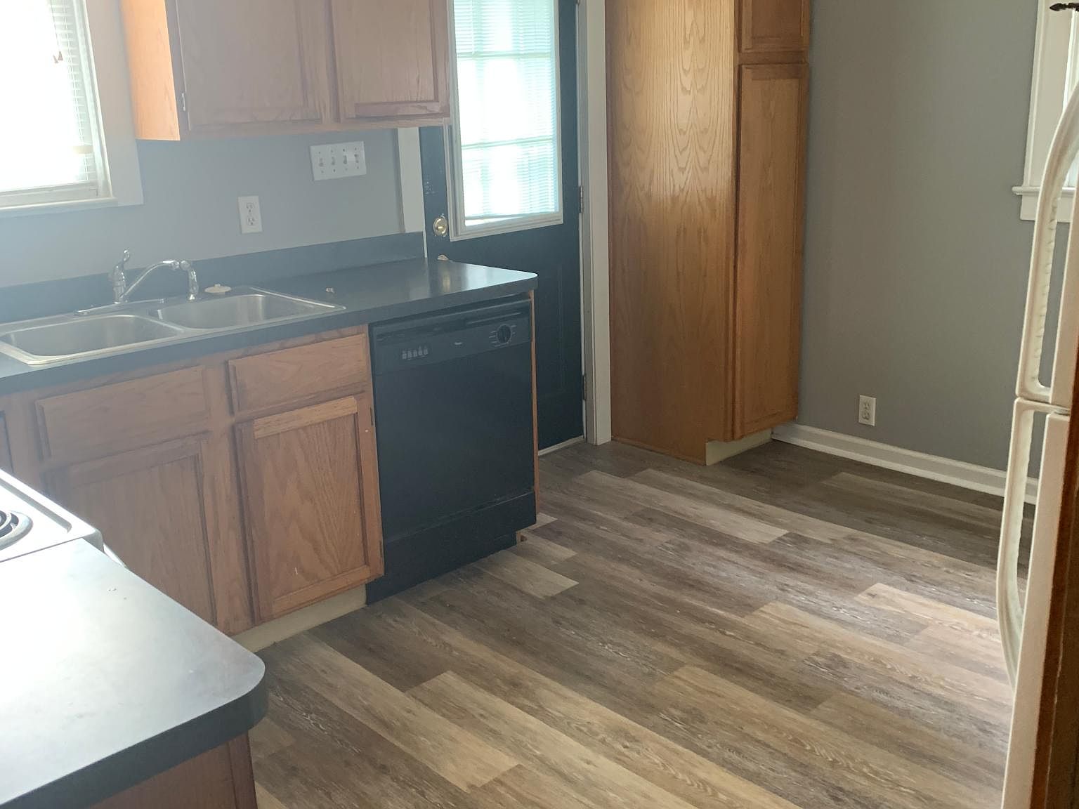 910 Oxley Rd, Columbus, OH 43212 Zillow