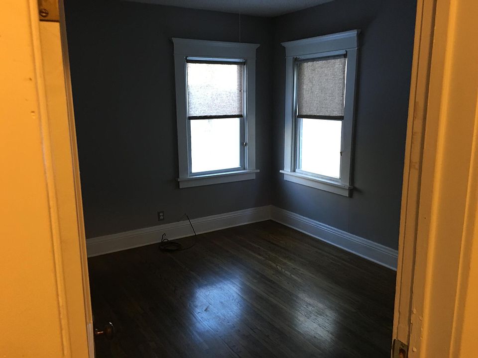 1st image of 469 Crescent Ave
