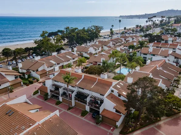 665 Del Parque Dr #A, Santa Barbara, CA 93103