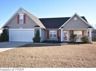 107 Garfield Dr, Raeford, NC 28376