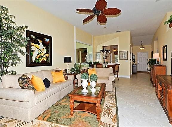 4th image of 2315 Carrington Ct #3-203