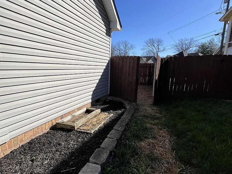 1127 Fitzpatrick Rd — Photo 34